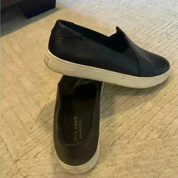 Cole Haan black leather slip ons - Picture 4 of 8
